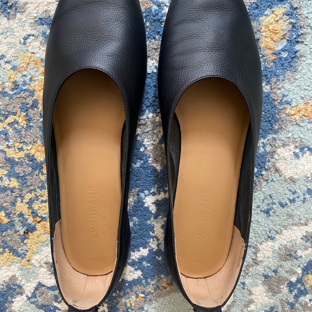 Everlane Black Leather Flats, size 7